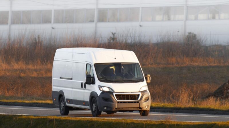 Nowy pojazd z klatką transportową dla Straży Miejskiej w Grudziądzu możliwy do zakupu